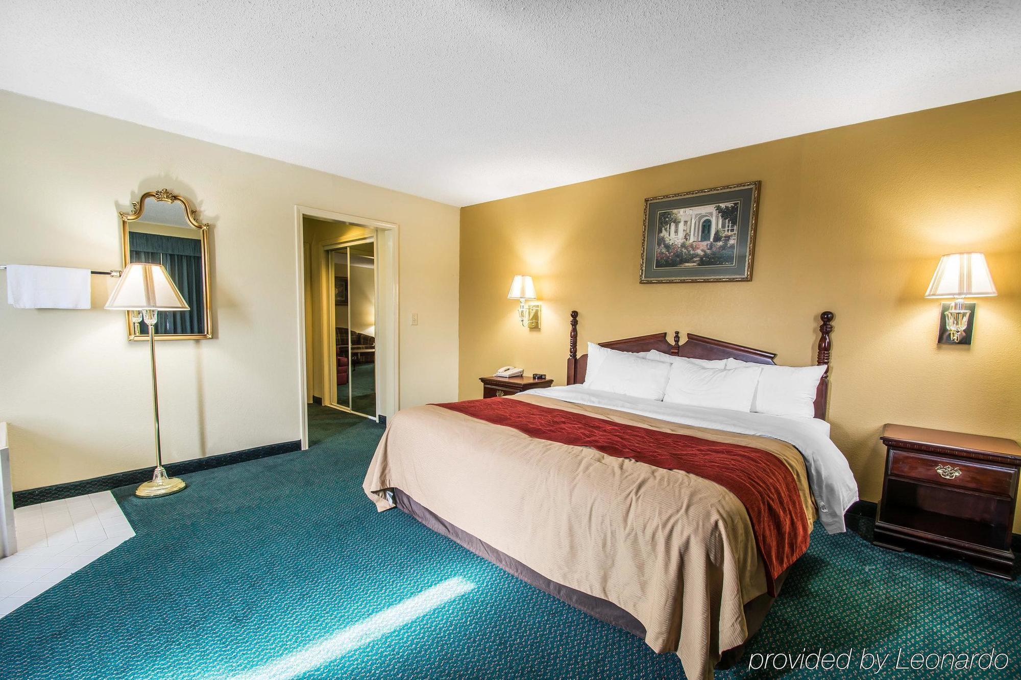 Super 8 By Wyndham Montgomery I-65 Kültér fotó